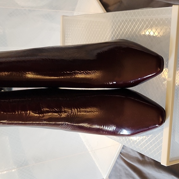 NWT Donald Pliner Booties - Picture 3 of 5